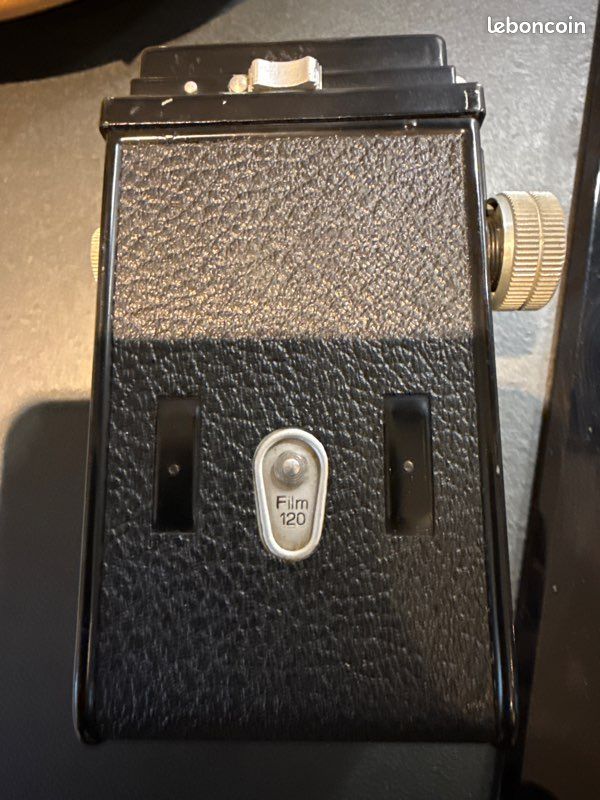 Tower TLR Old Car | Photavit Photina Reflex - Rebranded as a