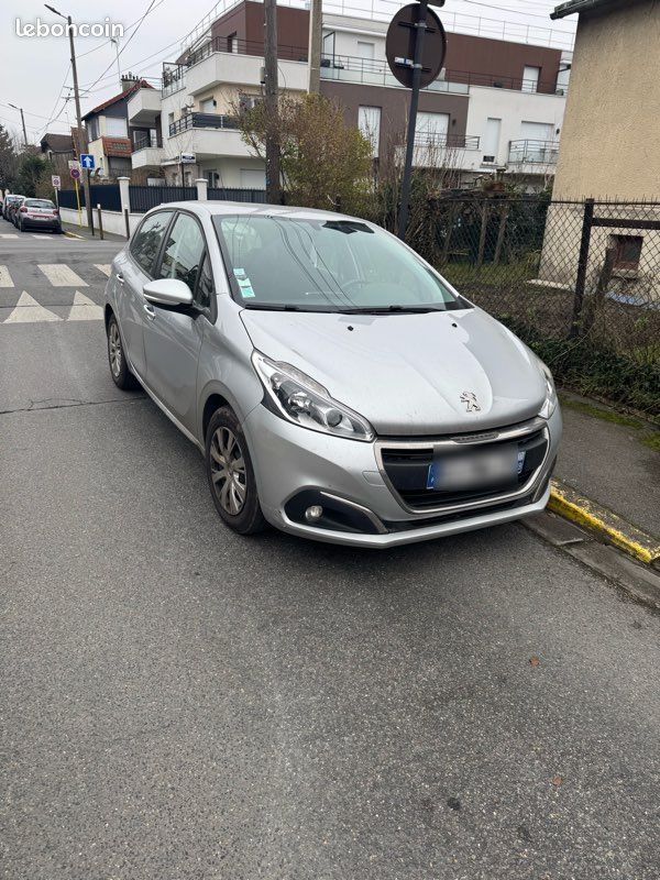 Peugeot 208 2017 1.6l Diesel - Voitures