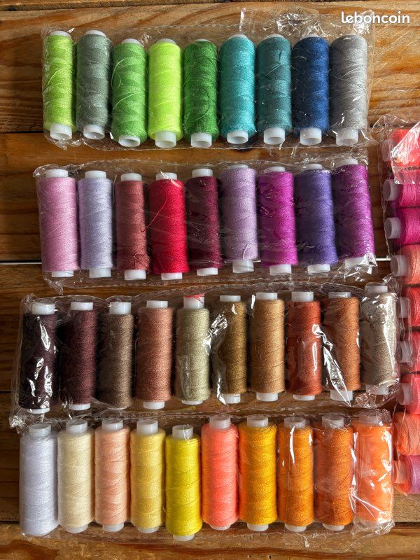 Lot couture – fils et accessoires – quasi neuf (image 2)
