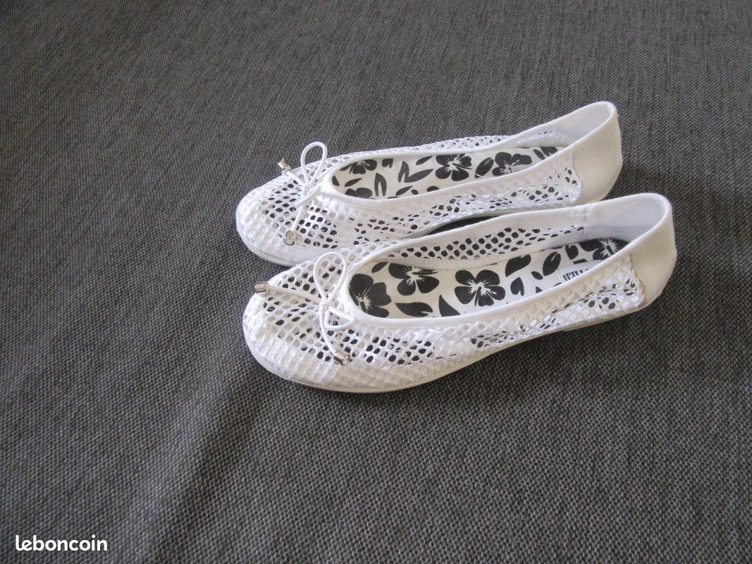 Ballerines blanches été neuves p39 (image 2)