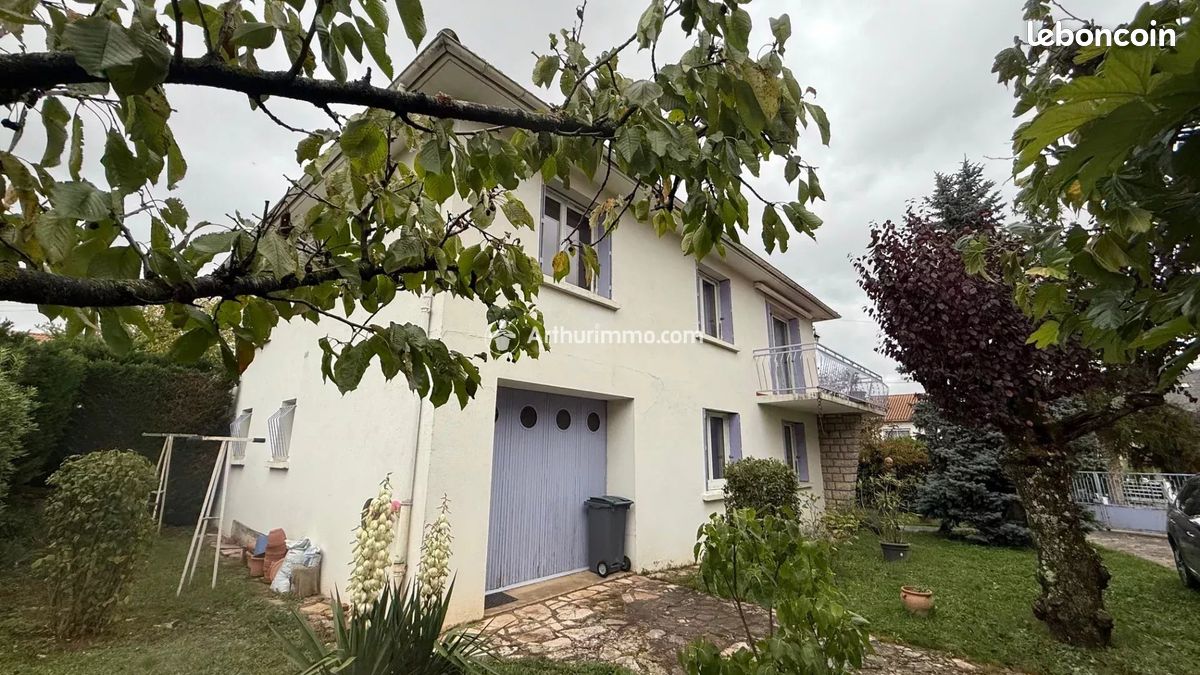 Maison 6 pièces 122 m² · à Millau · 122 m² · 253 500 €