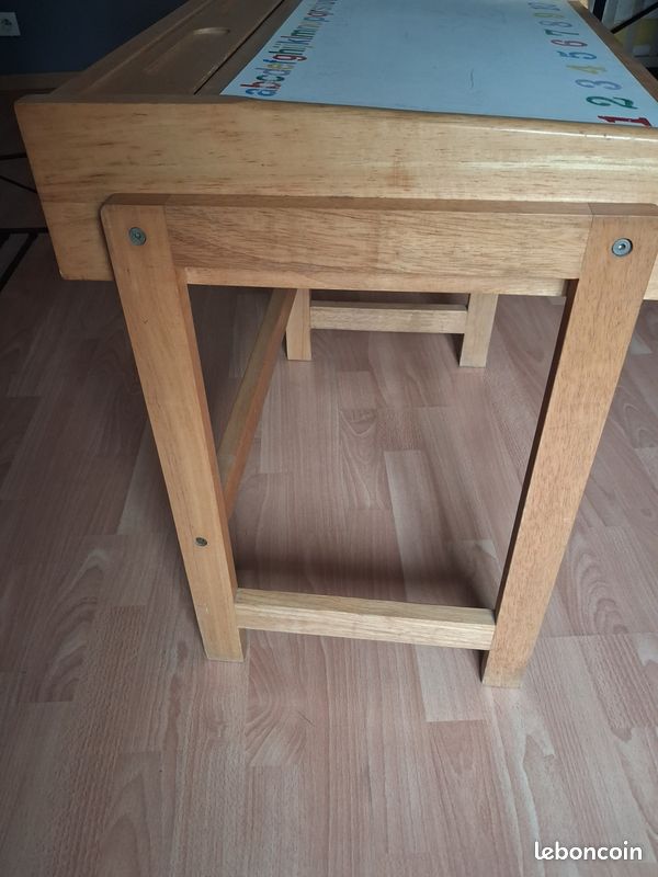 Bureau d'écolier enfant en bois avec pupitre relevable (image 2)