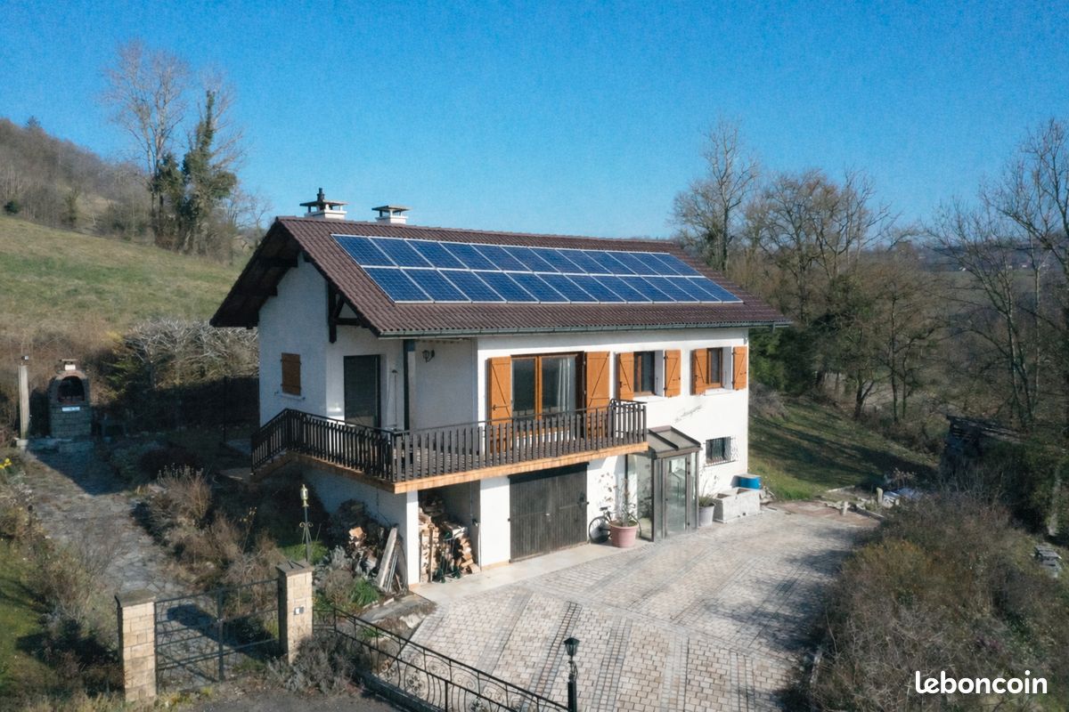 Maison 5 pièces 94 m² · à Vallières-sur-Fier · 94 m² · 379 000 €