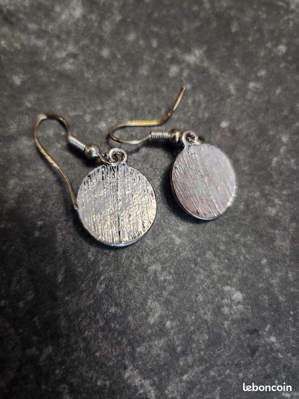 Lot De 2 Brins De Boucles D'oreilles En Verre Noir - 14 Paires - Occasion