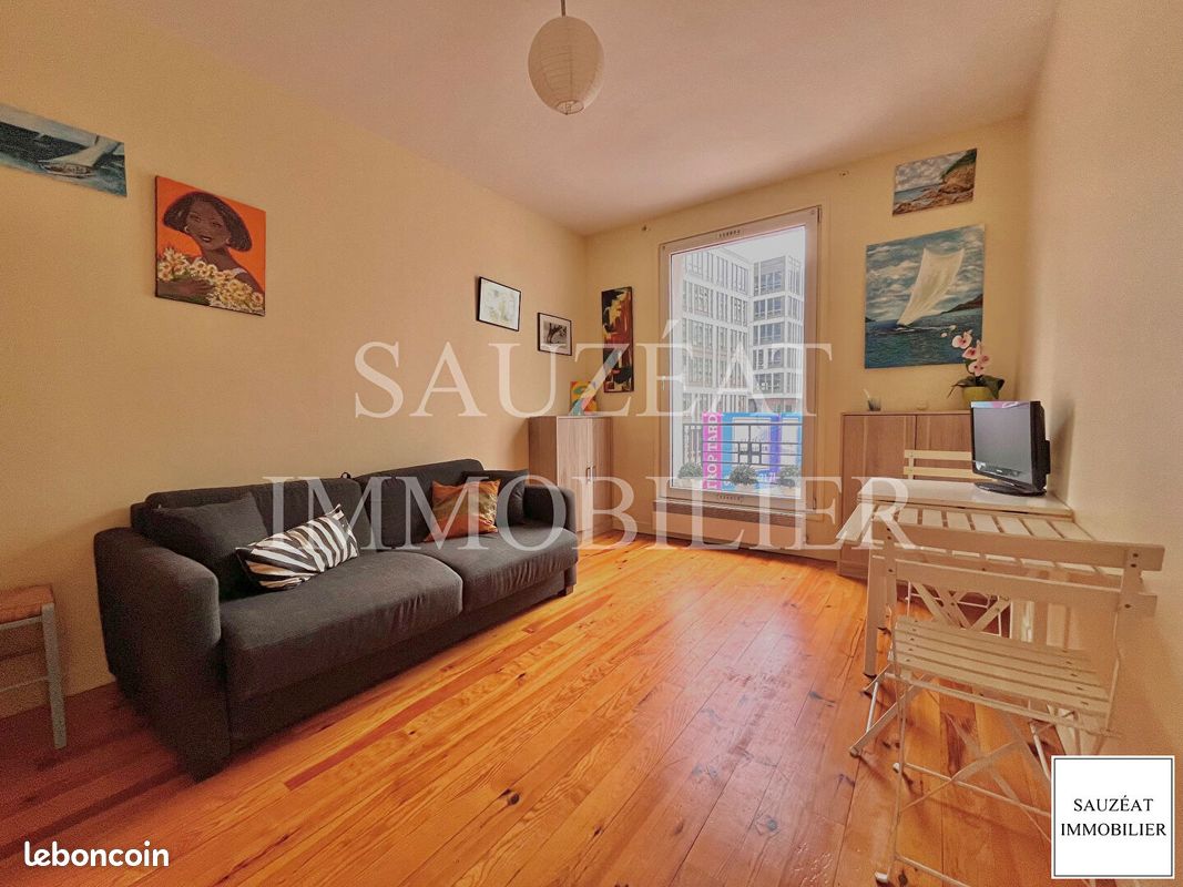 Appartement 1 pièce 26 m² · à Montrouge · 26 m² · 912 €
