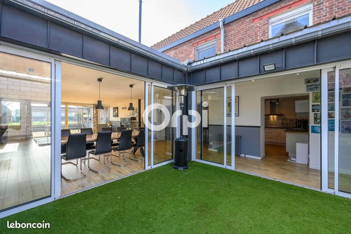 Maison 6 pièces 200 m²