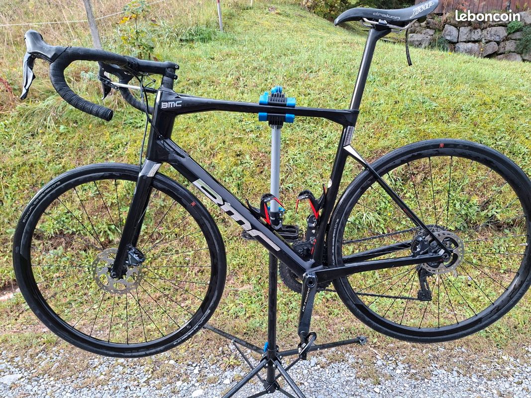 Vélo de route (image 1)