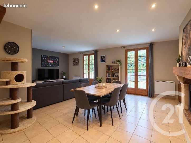 Maison 4 pièces 102 m² · à Pont-Audemer · 102 m² · 190 000 €