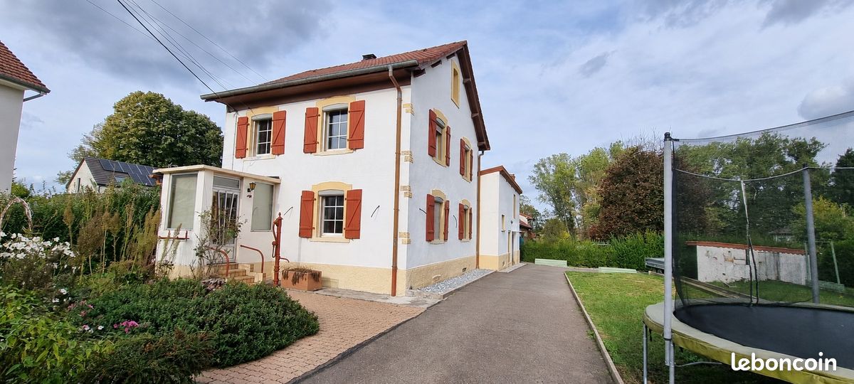 Maison 5 pièces 93 m² · à Montreux-Château · 93 m² · 213 000 €