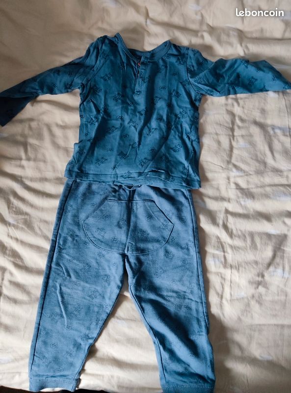 Lots vêtements enfant 2 ans (image 7)