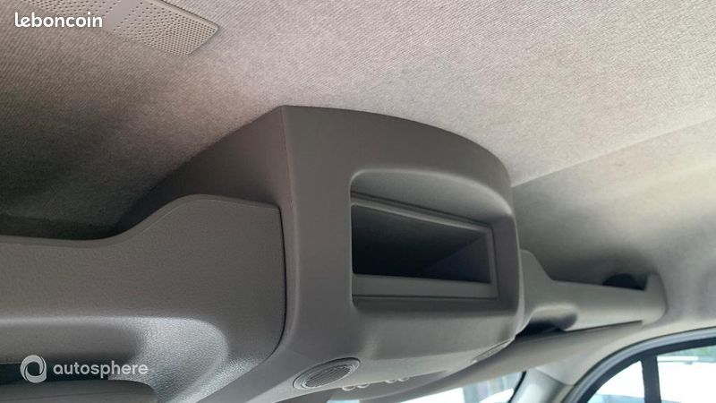 Renault Master Véhicule utilitaire ou Société F3500 L2H2 2.3 Blue dCi 135ch Confort Euro6 (image 18)