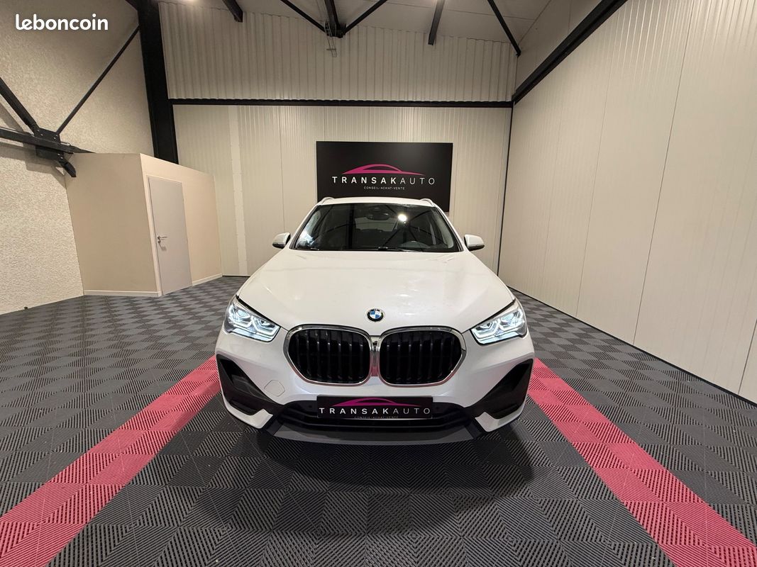 BMW X1 F48 LCI sDrive 18i 136 ch DKG7 Lounge (image 6)