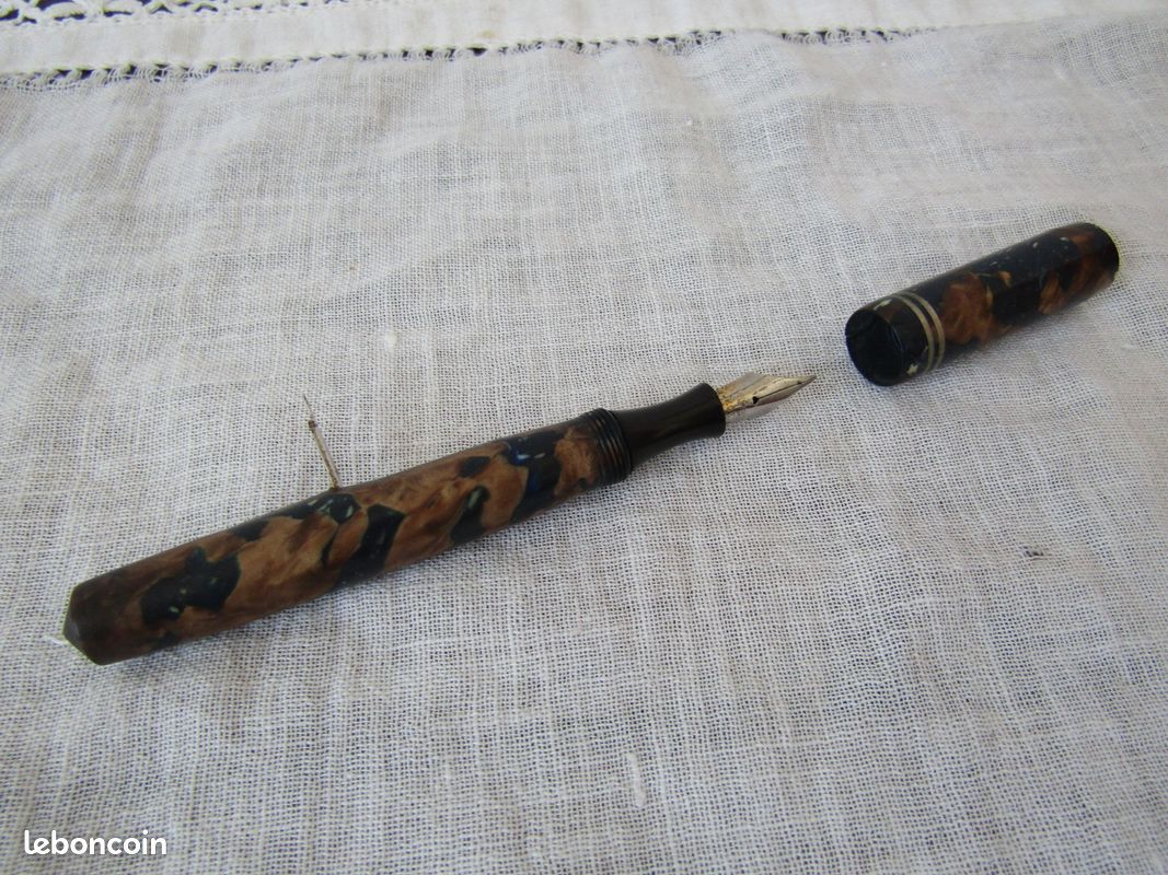 Petit Stylo Plume Ancien à Pompe - Bakélite Vintage, Occasion