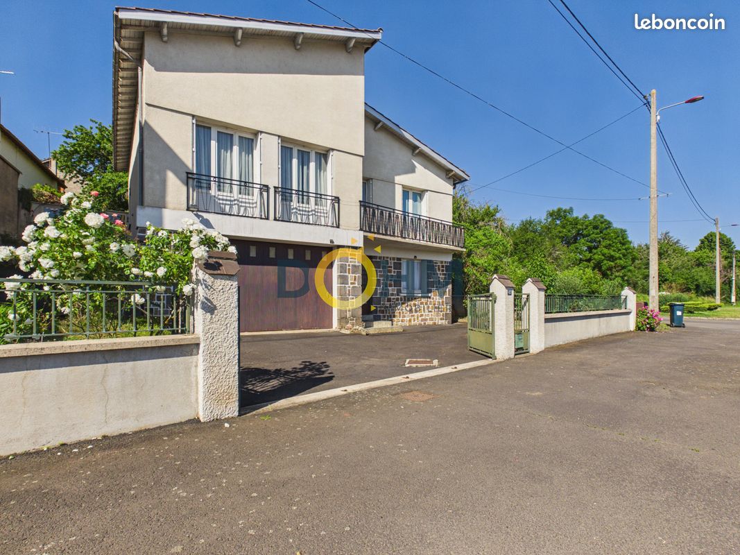 Maison 6 pièces 112 m² · à Brioude · 112 m² · 160 000 €