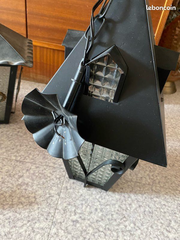 2. Lampadaire d’extérieur (image 1)