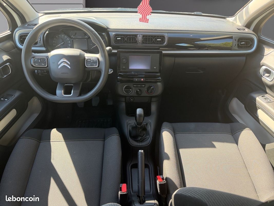 CITROEN C3 III 1.2 PURE TECH 83 MAX 83Ch Garantie 12 mois (image 2)
