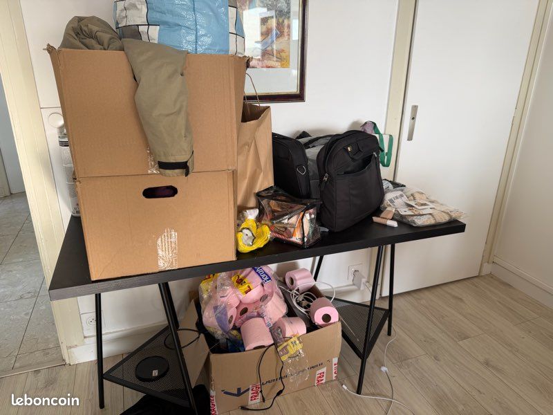 Bureau (image 2)