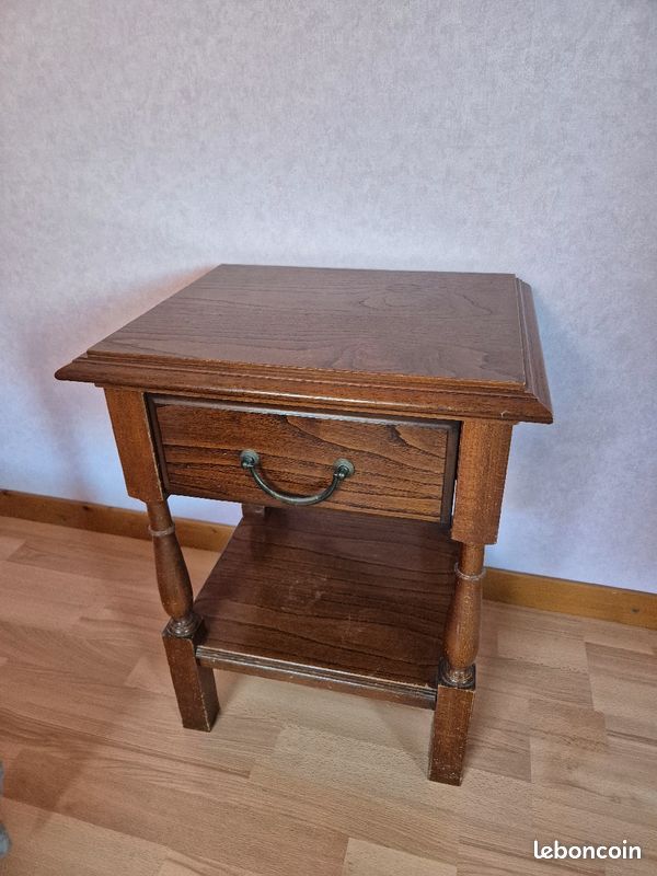 Table chevet (image 1)