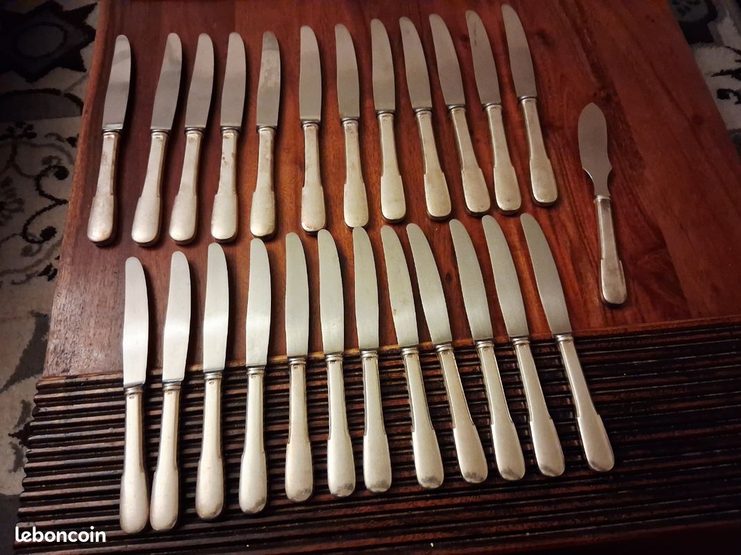 9 couteau + 9 fourchettes à poisson métal argenté ravinet d enfer filet et perle