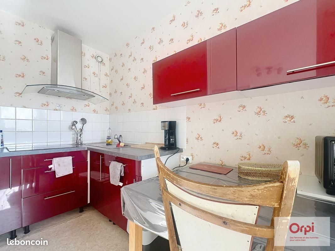 Appartement 1 pièce 32 m² · à Montluçon · 32 m² · 399 €/mois