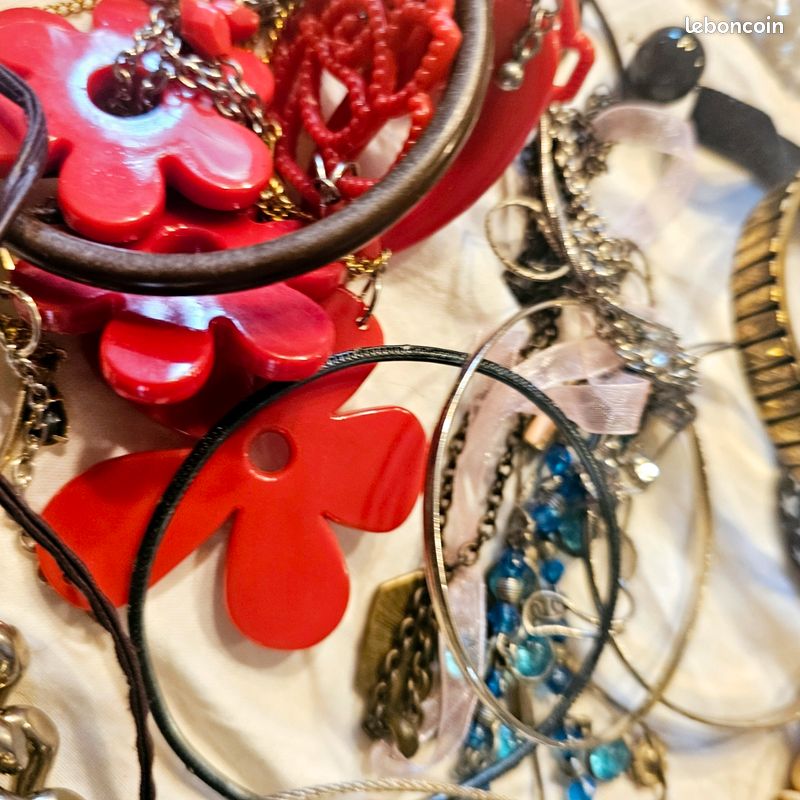 Lot Bijoux Vintage – Perles Et Laiton – à Porter, Détourner Ou Restaurer – Lbb0532