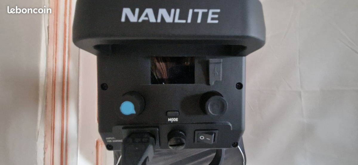 Projecteurs Nanlite FS-300b bi color projecteurs led light (image 14)