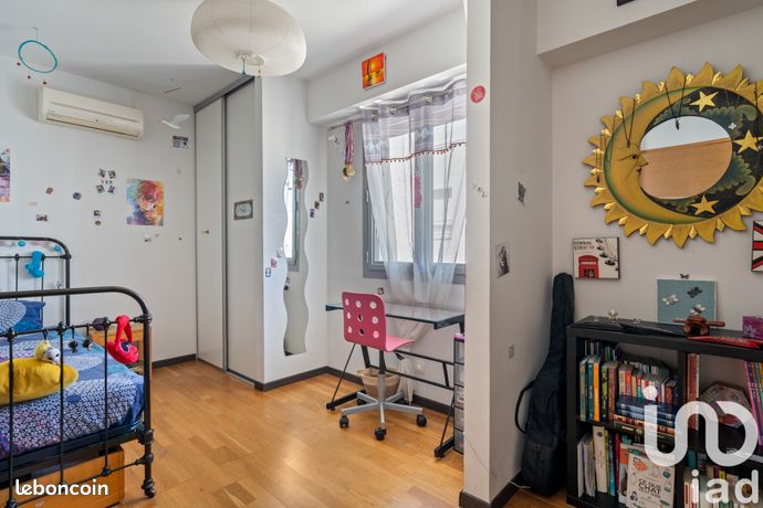 Maison familiale 5 pièces 223 m² — 11