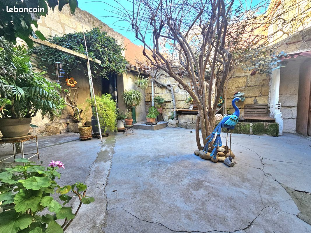 Appartement 2 pièces 52 m² · à Aigues-Mortes · 52 m² · 795 €