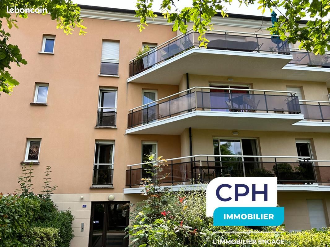 Appartement 2 pièces 45 m² · à Rambouillet · 45 m² · 900 €