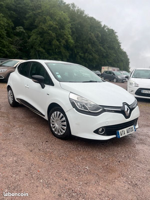 Renault Clio IV 1.5l DCI 90cv Energy Intens Eco2 90g (image 1)