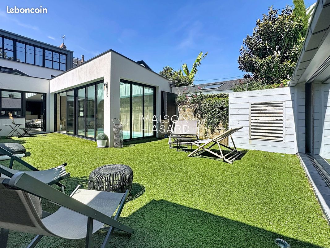 Maison 8 pièces 206 m² · à Nantes · 206 m² · 1 560 000 €