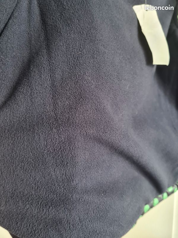Gilet chaud. Veste sans manches. Neuf avec étiquette. GAP. 4-5ans (image 7)