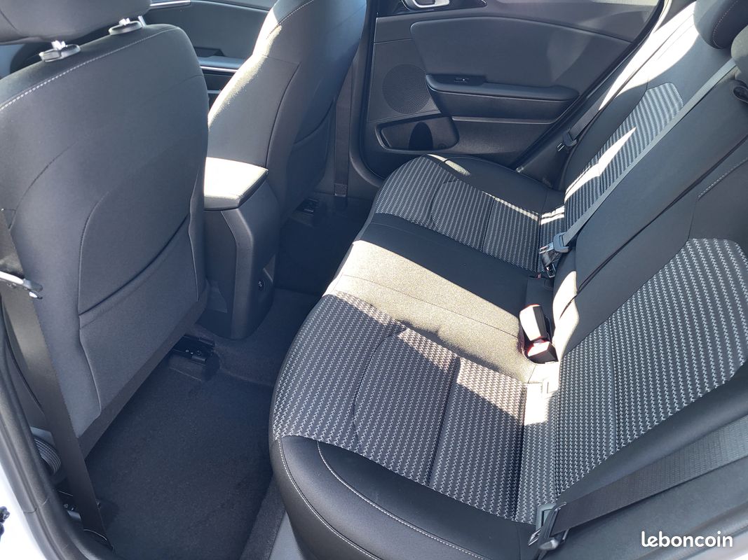 Kia CEED 1.0 tgdi 100cv MHEV DCT7 (image 3)