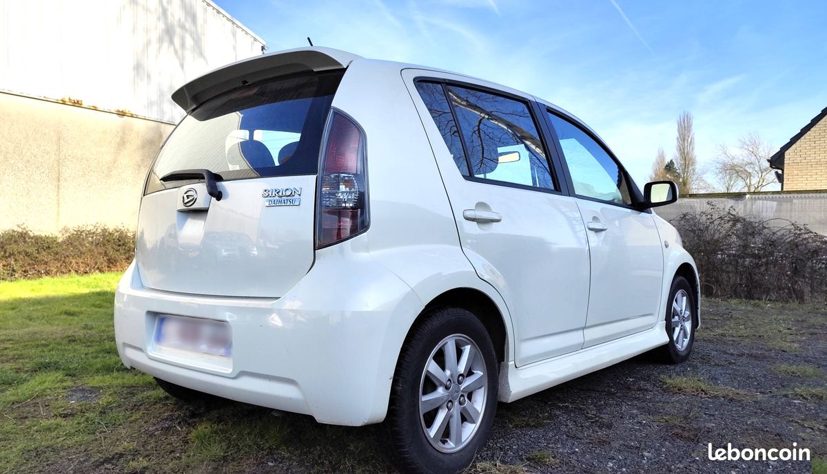 Durite De Climatisation Pour Daihatsu Sirion – N°5 – Occasion – Fabriquée En France