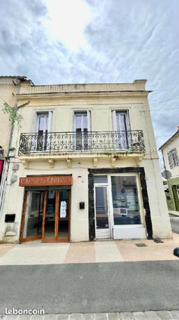 Immeuble 125 m² Lesparre Medoc