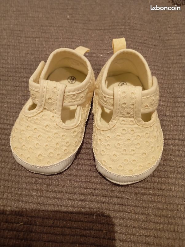 Leboncoin Chaussure Bebe Fille Taille 18 Chaussure Bébé Fille