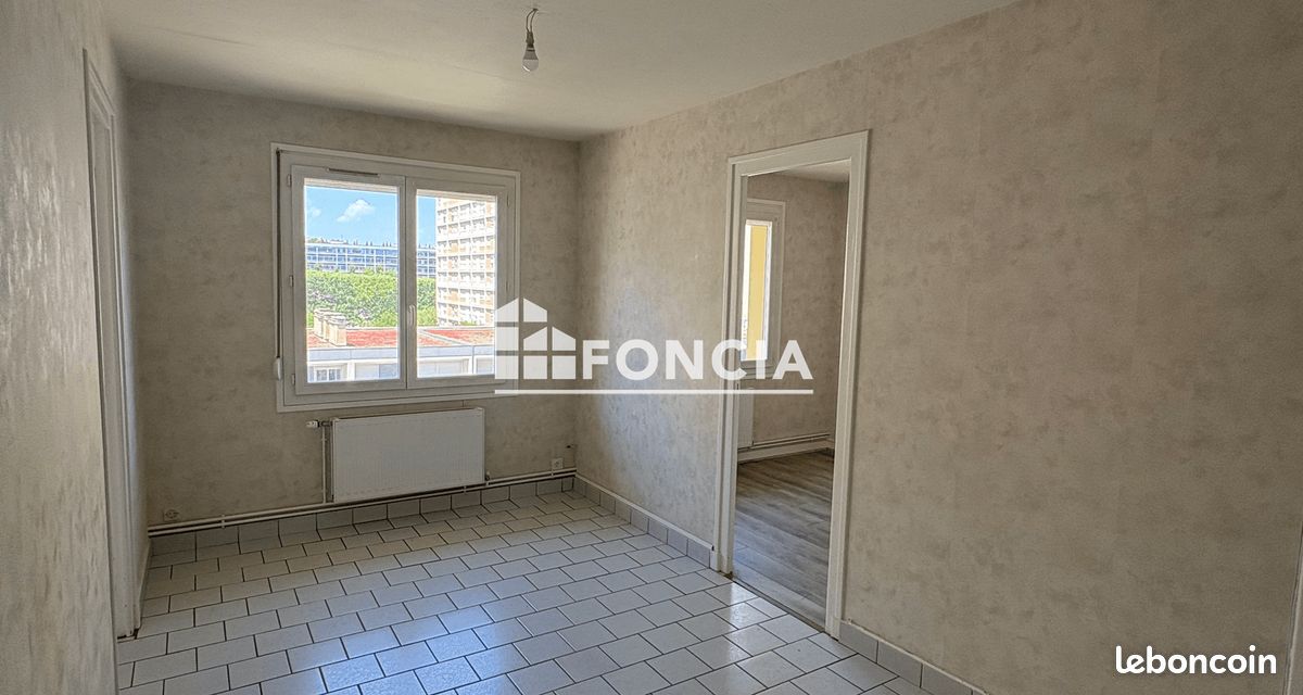 Appartement 2 pièces 47 m² · à Roanne · 47 m² · 435 €