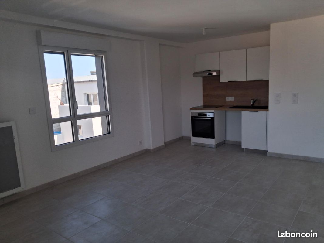 Appartement 3 pièces 72 m² · à Plescop · 72 m² · 800 €