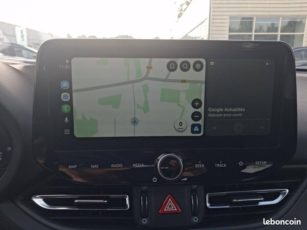 HYUNDAI i30 1.0 T-GDi 120 DCT-7 Hybrid 48V Creative (image 17)