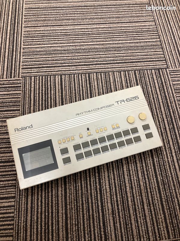 Roland TR-626 – Drum machine vintage - Instruments de musique