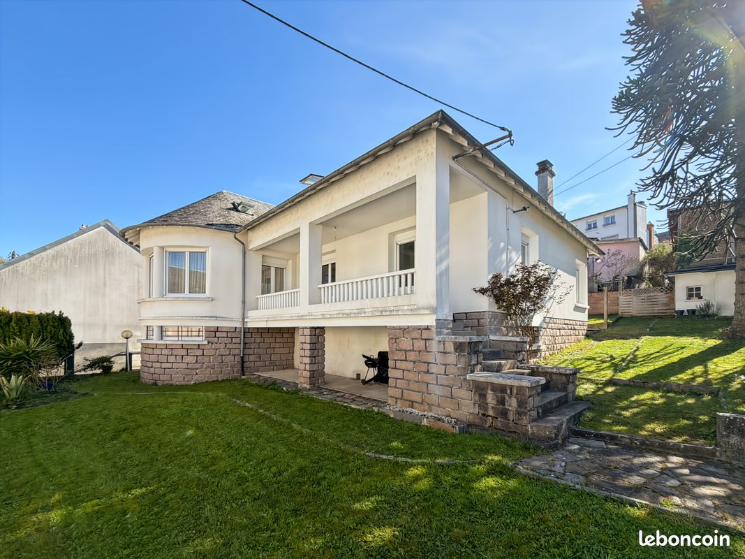 Maison 6 pièces 210 m² · à Tulle · 210 m² · 243 000 €