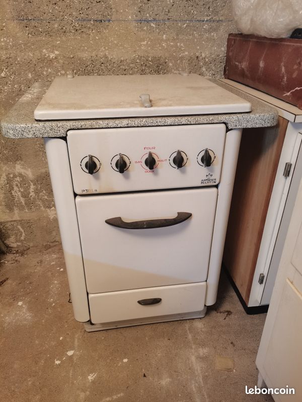 Cuisiniere ancienne arthur martin p384b Électroménager — free download