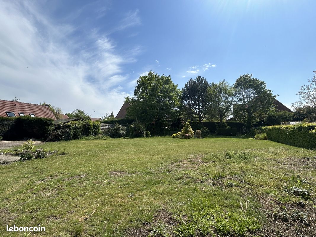 Terrain 665 m² · à Bousbecque · 665 m² · 219 000 €