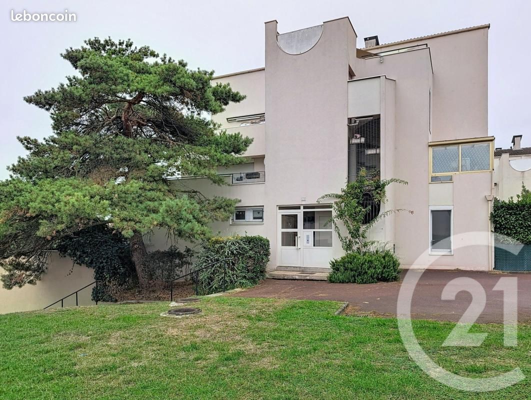 Appartement 4 pièces 85 m² · à Torcy · 85 m² · 264 000 €