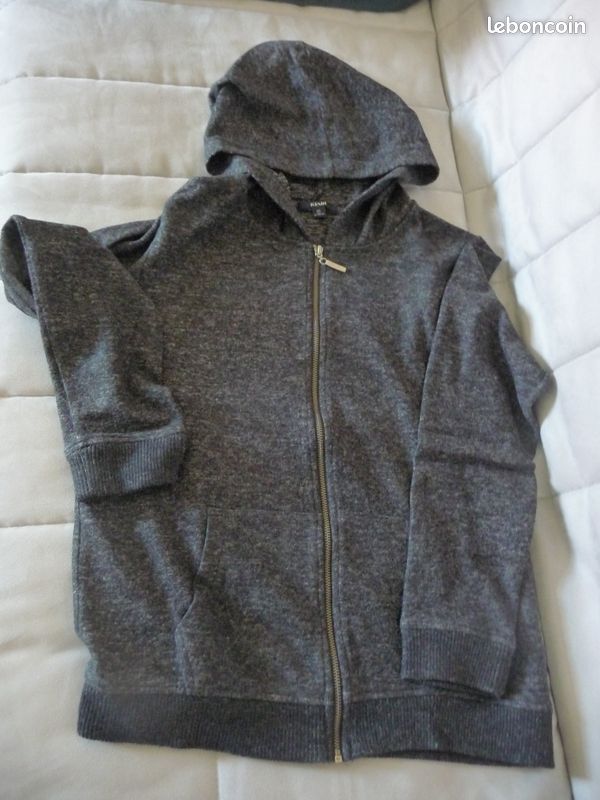 Gilets fille Kiabi avec capuche taille XS - 14 ans (image 1)