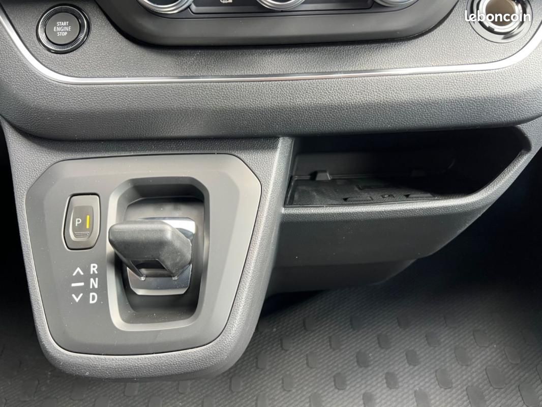 Renault Trafic L2H1BlueDCI 170 Red Exclusive BVA9 3pl (image 26)