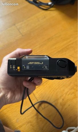 Appareil photo Canon Sprint 35 mm avec étui – New Wave Pool