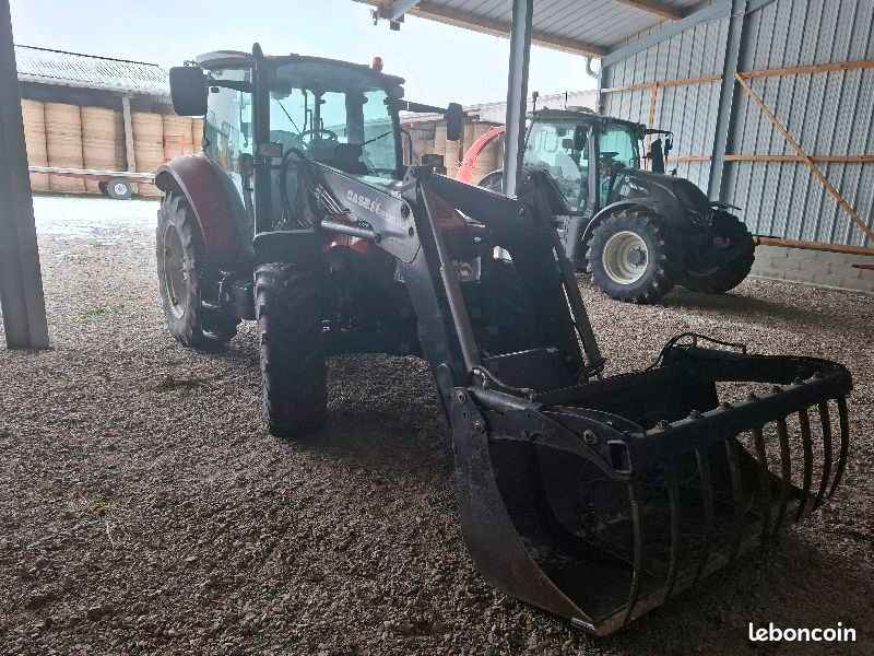 Case IH farmall 95U PRO (image 12)
