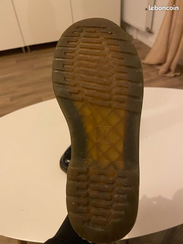 Doc Martens (image 4)