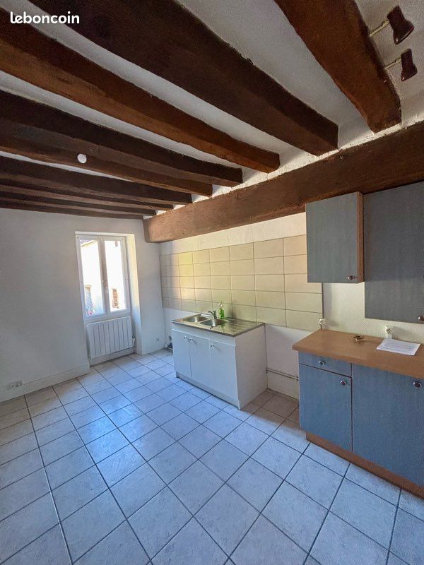 Appartement 3 pièces 74 m² · à Bonny-sur-Loire · 74 m² · 450 €/mois